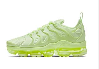 Nike Air VaporMax Plus WMS-01