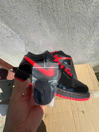 Air Jordan 1 Retro-164