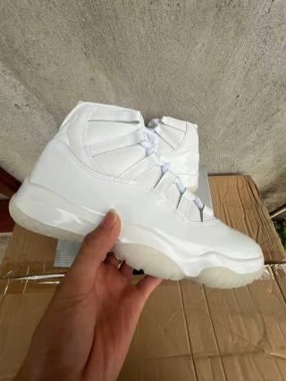 Authentic Air Jordan 11 Retro