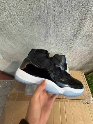Authentic Air Jordan 11 Retro