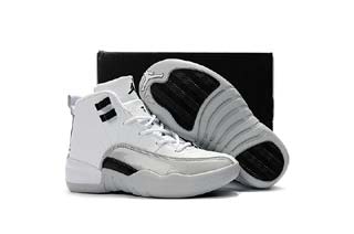 Air Jordan 12 Retro Kid shoes-7