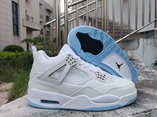 Air Jordan 4 Women Retro-30